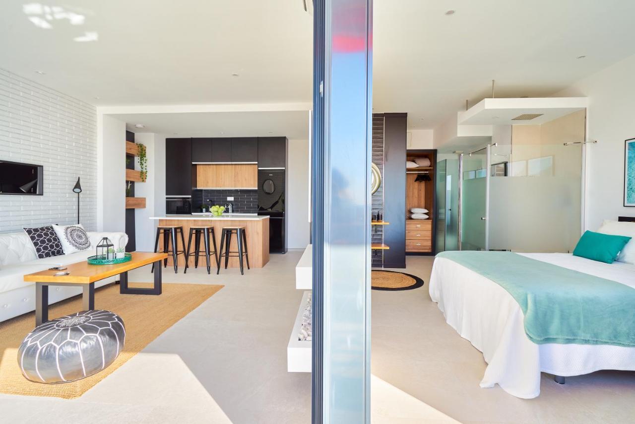 טורמולינוס Suite Del Mar Luxury Apartment With Jacuzzi מראה חיצוני תמונה
