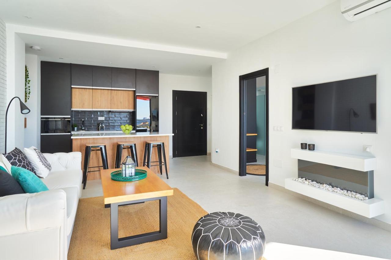 טורמולינוס Suite Del Mar Luxury Apartment With Jacuzzi מראה חיצוני תמונה