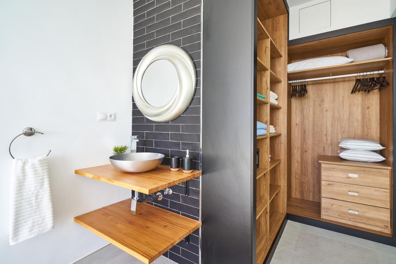 טורמולינוס Suite Del Mar Luxury Apartment With Jacuzzi מראה חיצוני תמונה